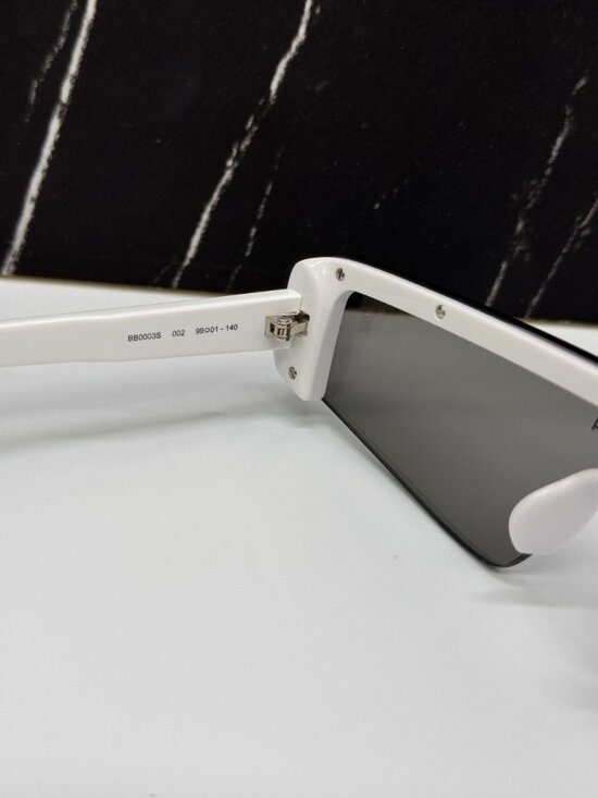 NEW BALENCIAGA BB0003S 002 WHITE RECTANGLE UNISEX SUNGLASSES BALENCIAGA EYEWEAR main image 7